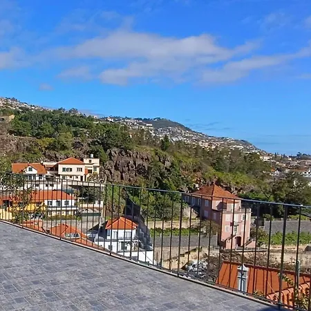 A View To Paradise - Spectacular Sea & Bay Views 度假居 丰沙尔