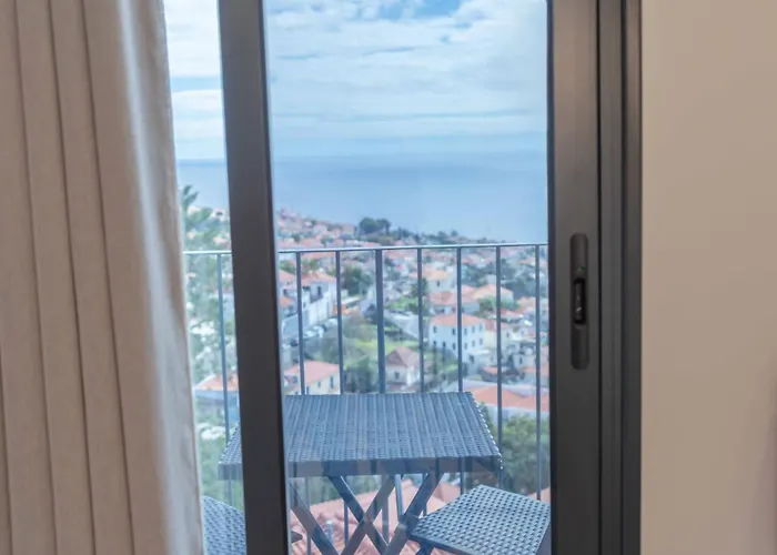 A View To Paradise - Spectacular Sea & Bay Views 度假居