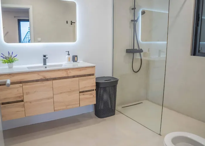 A View To Paradise - Spectacular Sea & Bay Views Funchal (Madeira)