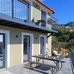 A View To Paradise - Spectacular Sea & Bay Views *